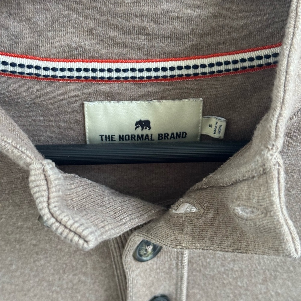 The Normal Brand Puremeso Buttown Popover Taupe Size Small - Picture 3 of 4